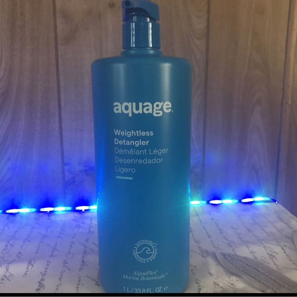 Brand New Aqua Weightless Detangler - Blue 1 Liter